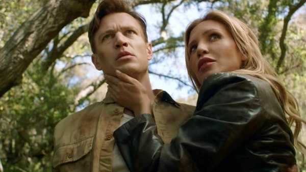Stasera in TV: Su Rai2, in prima assoluta, "Fascino e morte a Hollywood". Un thriller di Daniel Ringey, con Sarah Roemer