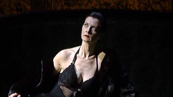 Stasera in TV: La Traviata. Su Rai5 (canale 23) l'edizione della Fenice 2004