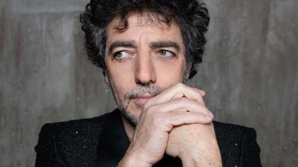 Stasera in radio: A "Let's Play", Max Gazzè live. Su Radio2 e su RaiPlay, dalla Sala B di Via Asiago