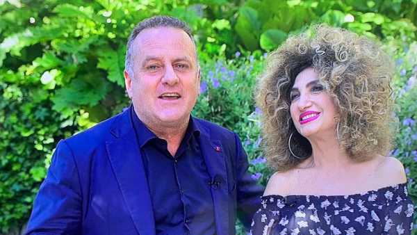 Oggi in TV: "Felicità", su Rai2. Pascal Vicedomini intervista Marcella Bella