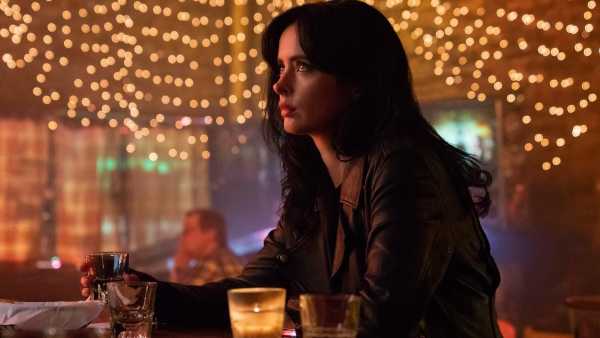 Stasera in TV: "Marvel's Jessica Jones", su Rai4 la terza e ultima stagione - In prima visione sul canale 21