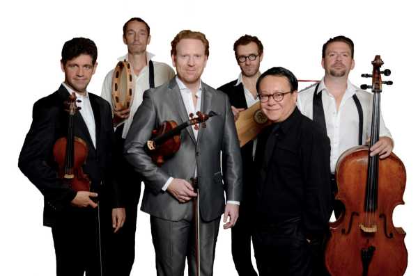 La super star internazionale del violino Daniel Hope sul palco di “Pietrasanta in Concerto” insieme all'Air Ensemble