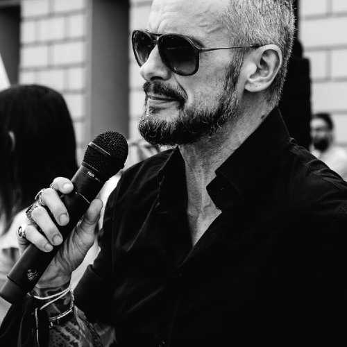 G8 Genova, 20 anni dopo: AVEVAMO RAGIONE NOI - Reading musicale dello scrittore Domenico Mungo nell’anniversario della morte di Carlo Giuliani