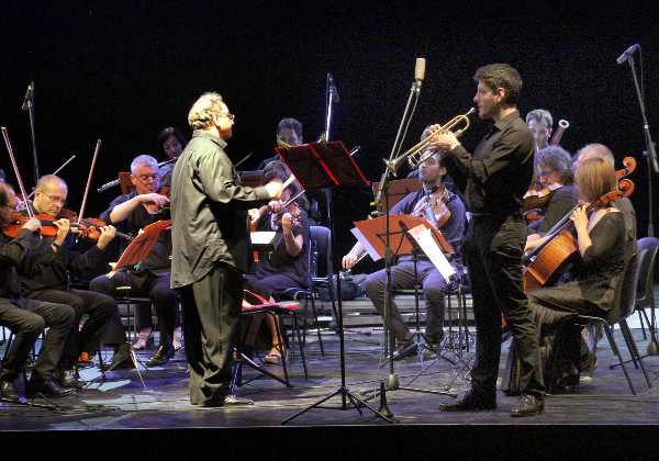 ORCHESTRA FIORENTINA, omaggio alle grandi colonne sonore con due straordinari solisti ORCHESTRA FIORENTINA, omaggio alle grandi colonne sonore con due straordinari solisti