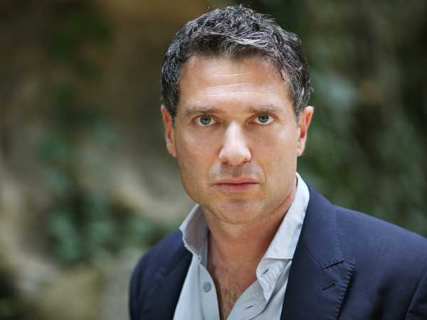 Manuele Morgese dirige e interpreta in prima assoluta il capolavoro di Herman Hesse Siddharta, con la partecipazione straordinaria di Mariano Rigillo