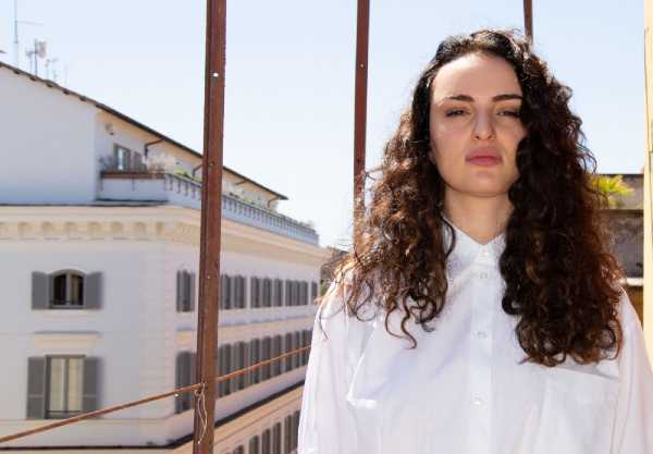 Premio Bianca d’Aponte per cantautrici, con Arisa madrina