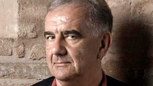 Stasera in TV: La neve e l'arte di farla sciogliere senza farla bollire. Su Rai5 (canale 23) Gene Gnocchi a teatro