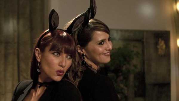 Stasera in TV: Su Rai1 la commedia "Nessuno mi può giudicare" - Con Paola Cortellesi, Raoul Bova, Rocco Papaleo, Anna Foglietta