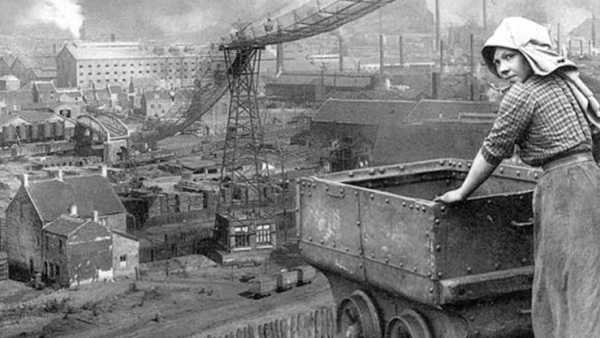 Stasera in TV: Su Rai Storia (canale 54) "Marcinelle, memorie dal sottosuolo" - Il ricordo nella Giornata del sacrificio del lavoro italiano nel mondo