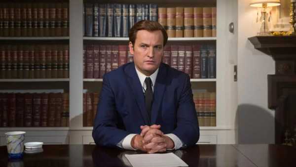 Stasera in TV: In prima tv su Rai3 "Lo scandalo Kennedy"Con Jason Clarke, Kate Mara, Ed Helms