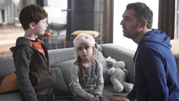 Stasera in TV: Su Rai3 la commedia "Famiglia allargata". Con Arnaud Ducret, Louise Bourgoin, Roby Schinasi