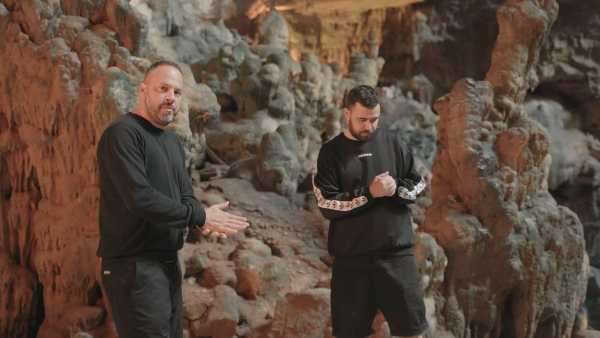 Claver Gold e Murubutu annunciano il live streaming esclusivo dalle Grotte di Castellana