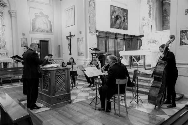 in prima esecuzione DANTE IN VIAGGIO - AMOR CHE NELLA MENTE MI RAGIONA, nuova produzione Orchestra San Marco Pordenone