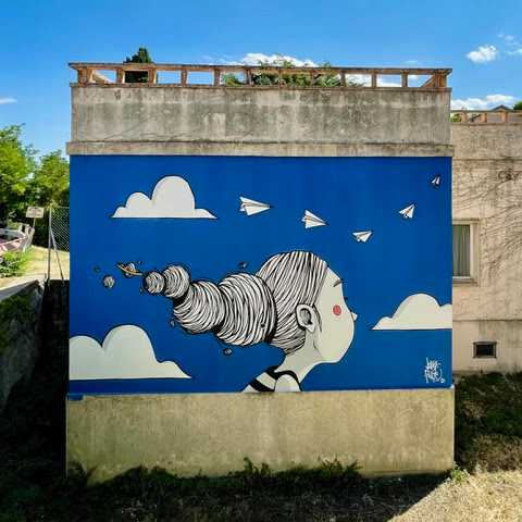 Continua il progetto di arte urbana permanente "MONDOLFO GALLERIA SENZA SOFFITTO" arricchendosi di nuove opere