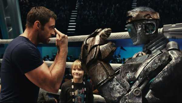 Stasera in TV: "Real Steel" su Rai4 (canale 21). La boxe dei robot