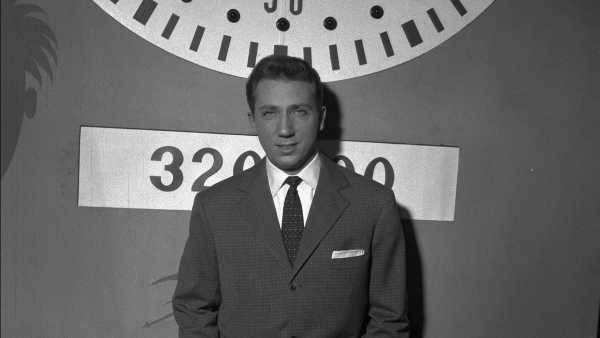 Stasera in TV: Gli "Italiani" di Rai Storia (canale 54). Michael Nicholas Salvatore Bongiorno in onda Mike