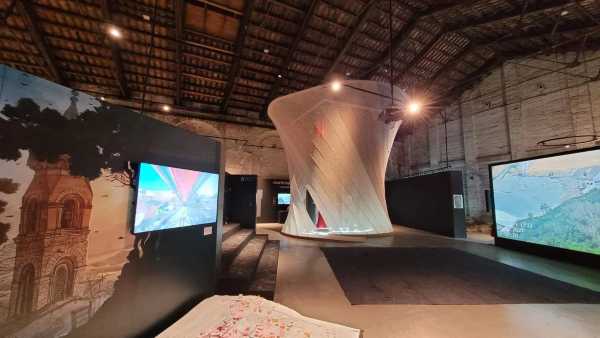 Stasera in TV: "Ricostruire insieme. Biennale Architettura 2021". Su Rai Storia (canale 54) gli interrogativi del nostro tempo