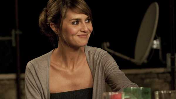 Stasera in TV: "Nessuno mi può giudicare", su Rai Movie. Sul canale 24 si ride con Paola Cortellesi, Anna Foglietta e Raoul Bova