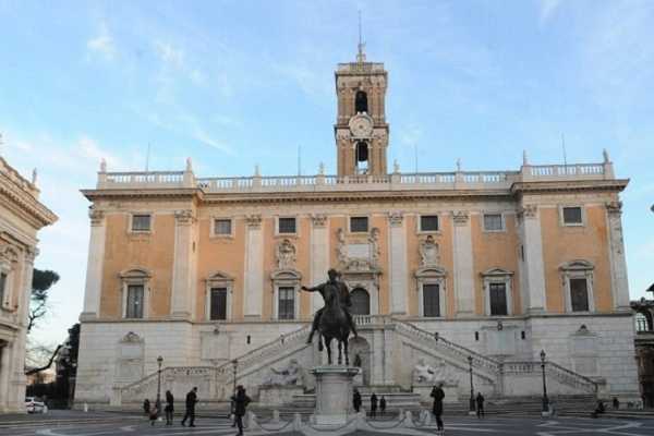 Campidoglio, domenica al via "Intorno alle Mura"