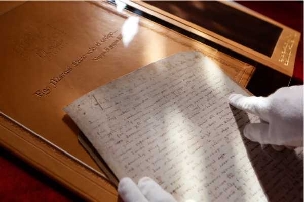 Venezia, il clone del testamento di Marco Polo donato alla Cina