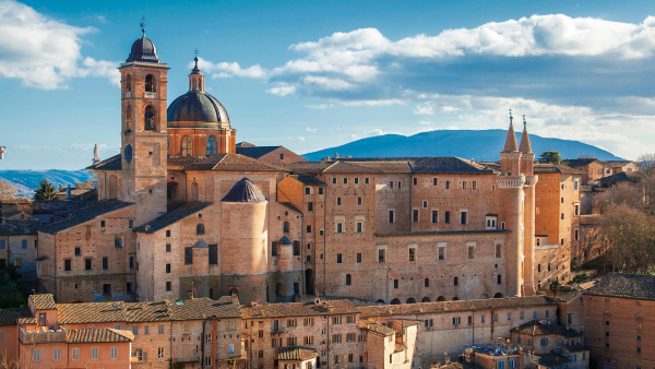 Stasera in TV: "Urbino, città ideale". Su Rai5 (canale 23) una grande bellezza 