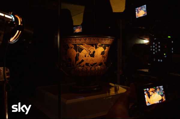 SKY ORIGINAL - al via ART RAIDERS - CACCIA AI TOMBAROLI, la docu-serie sui furti più clamorosi degli antichi capolavori della storia dell'arte