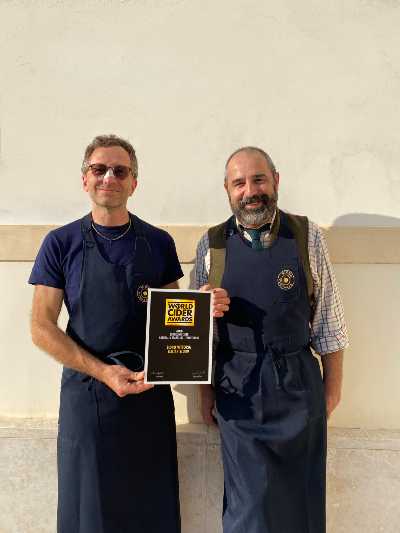 World Cider Awards 2021: Sidro Vittoria vince l'oro con Italian Bloom World Cider Awards 2021: Sidro Vittoria vince l'oro con Italian Bloom