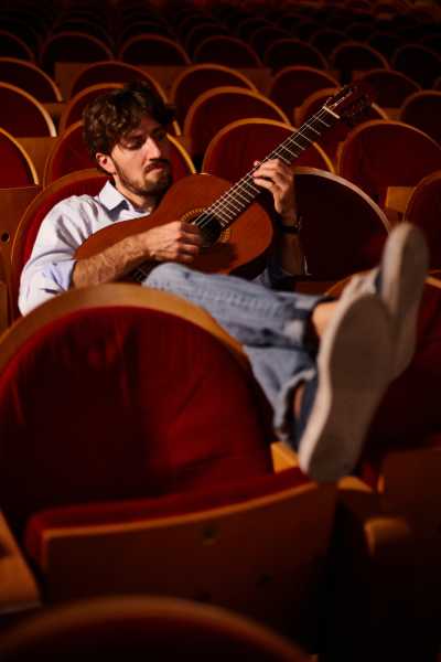 THE ANDRE abbandona la maschera e dedica un ultimo omaggio a Fabrizio De André all’Auditorium di Milano