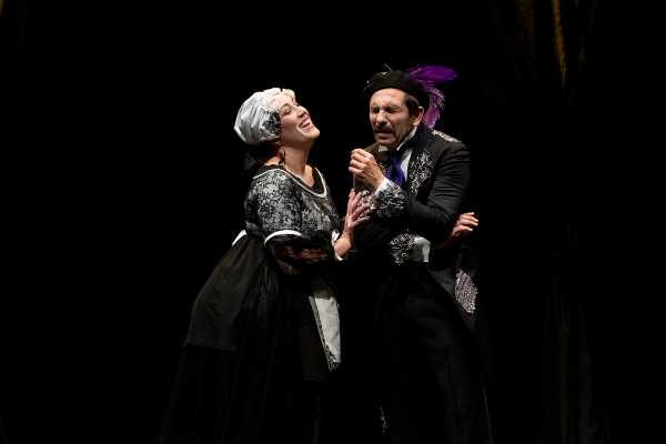 Pergola: Beppe Navello dirige "La seconda sorpresa dell’amore" di Marivaux, per la prima volta in italiano