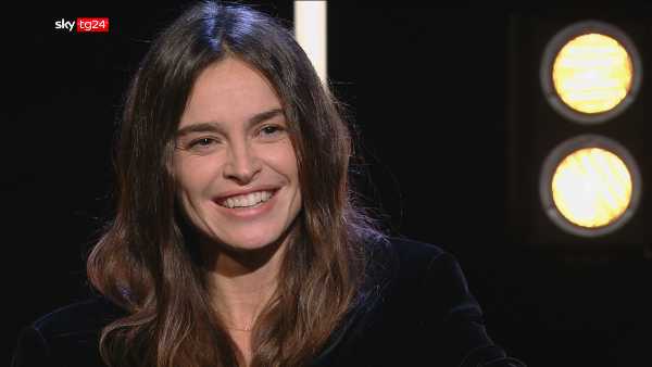 SKY TG24 - A Stories “KASIA SMUTNIAK – REVOLUTIONARY ROAD”