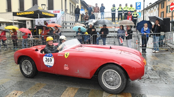 Oggi in TV: A "Stop and Go", motori ruggenti a Brescia. Le auto che hanno fatto la storia 