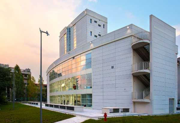 A Potenza la biblioteca è un polo culturale, tra gaming, libri antichi e preziosi erbari