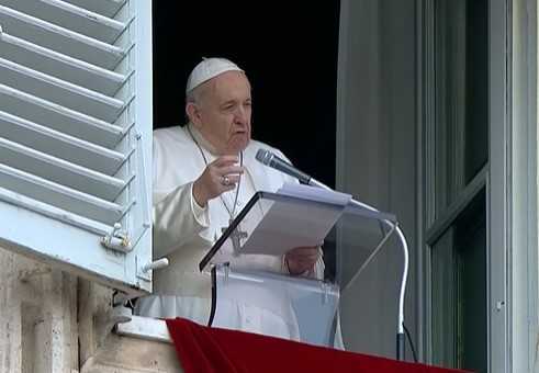 Papa, su Tv2000 in diretta l'Angelus per l'Immacolata concezione