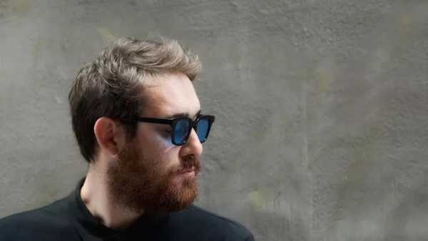 MALDESTRO a teatro in "Io non sono pacifista", liberamente spirato ai diari di Gino Strada