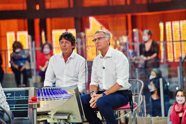 Canale 5 - Torna "AVANTI UN ALTRO!" condotto da Paolo Bonolis