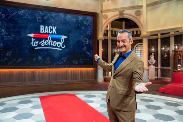 Italia 1 - Al via "BACK TO SCHOOL" condotto da Nicola Savino