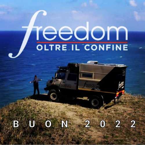 Italia 1: Roberto GIACOBBO con VITTORIO SGARBI a «FREEDOM»