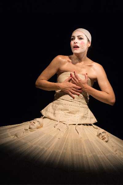 Roberta Caronia in Giulietta - dal 1 marzo in Sala Umberto