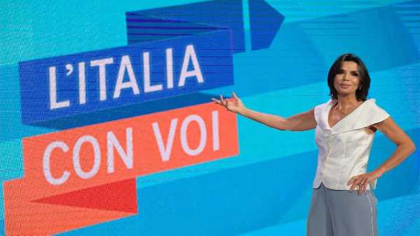Oggi in TV: L'Italia con voi, conduce Maria Cuffaro. Con Stefano Palatresi al pianoforte 