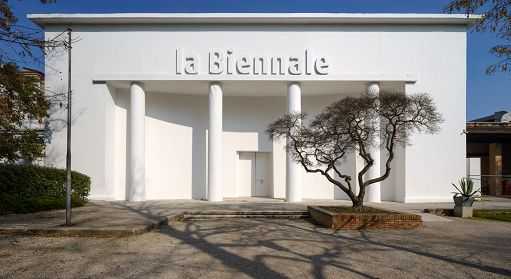 Nominata la Giuria Internazionale della Biennale Arte 2022