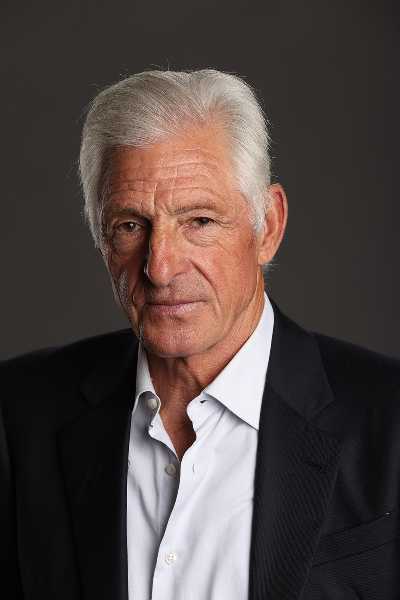 FRANCESCO MOSER a RED la Feltrinelli di City Life a MILANO firma in anteprima le copie del libro “UN UOMO, UNA BICICLETTA”