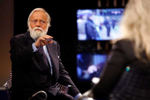 Sky Original - Stasera arriva FUNARI FUNARI FUNARI, un racconto approfondito sulla storia di un grande personaggio televisivo