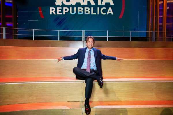 Rete 4 - A "QUARTA REPUBBLICA" Nicola Porro intervista Roberto Cingolani
