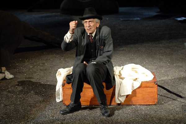 ROBERTO HERLITZKA LEGGE IL PURGATORIO al TeatroBasilica