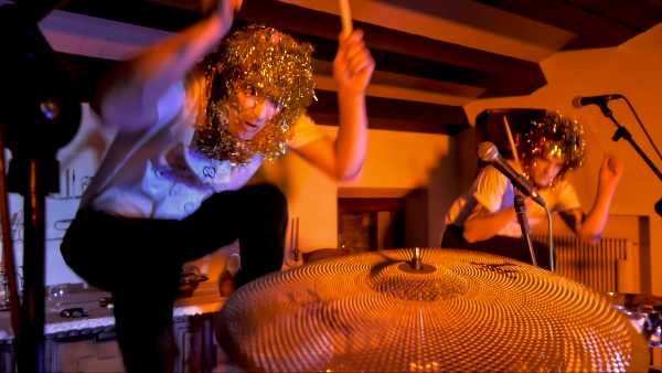 Sky Arte - IONOI, il film di Nico Vascellari sull’unico tour al mondo di una band realizzato durante la pandemia in pieno lockdown