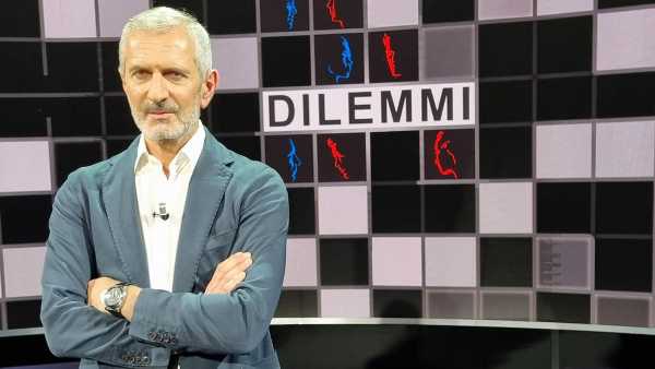 Stasera in TV: "Dilemmi" è il nuovo programma di Gianrico Carofiglio. Il primo dibattito è tra carnivori e vegetariani 