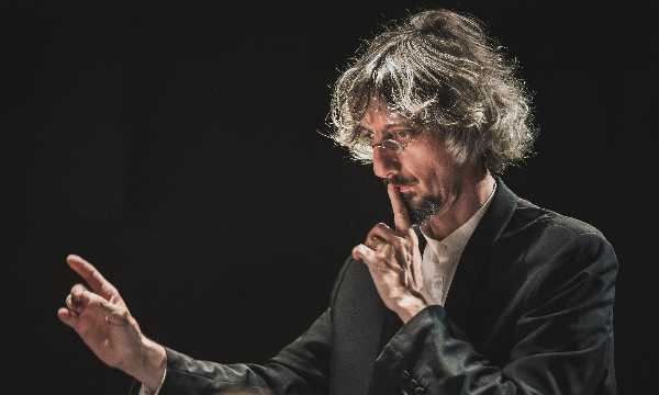 Sacro Vivaldi, concerto con immagini - Vittorio Sgarbi e Federico Maria Sardelli sabato 23 aprile al Teatro Comunale di Ferrara