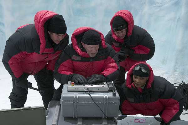 SOTTO ZERO, al via su Cielo il ciclo di film d'azione per la lotta per la sopravvivenza tra distese di ghiaccio e neve