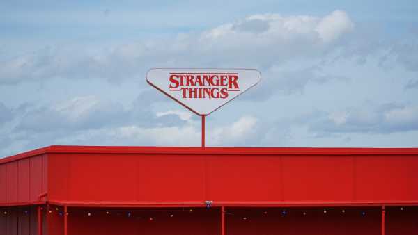 Dal Demogorgone di Stranger Things alle Banshee di Teen Wolf: un viaggio alla scoperta delle creature mitologiche nelle serie TV