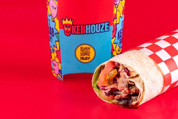 KEBHOUZE - La prima catena di Kebab made in Italy approda per la prima volta ad IBIZA - Nuove aperture anche in ITALIA